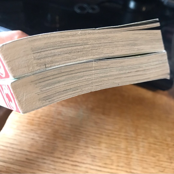 Fruits basket manga volumes 10 & 12 tokyopop English 2005 - Picture 4 of 8